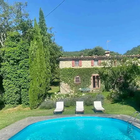 빌라 Enchanting In Pieve Santo Stefano With Private Pool Castelnuovo (Pesaro and Urbino)