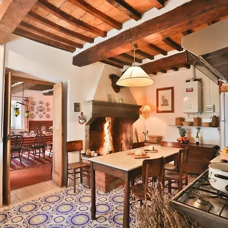 Enchanting In Pieve Santo Stefano With Private Pool 빌라 *